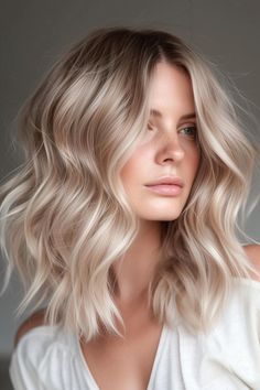 Blonde Hair Transformations, Gorgeous Hair Color, Blonde Hair Inspiration, Hair Color And Cut, Spring Hairstyles, Short Blonde Hair, Hair Color Trends