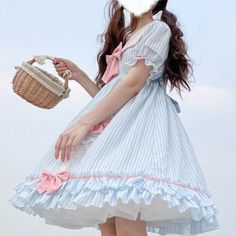 Fühlen Sie sich süß und nautisch mit dem Sailor Cute Dress

 Wir stellen Ihnen das Sailor Cute Dress vor, das perfekte Outfit für leidenschaftliche Meeresliebhaber, die ihre Liebe zum Meer mit Stil zum Ausdruck bringen möchten. Dieses aus hochwertigen Materialien gefertigte und im Hinblick auf maritime Ästhetik gestaltete Kleid ist ein Muss für jede Frau, die sich süß und selbstbewusst fühlen möchte.

 Das Sailor Cute Dress ist Teil unserer Beach Dresses -Kollektion, die eine Reihe modischer un Cute White Beach Season Dress, Cute White Dress For Beach Season, Cute White Beach Dress, White Nautical Dress For Spring, Summer Nautical Dress With Short Sleeves, Short Sleeve Nautical Summer Dresses, Nautical Style Short Sleeve Summer Dress, Nautical Short Sleeve Summer Dresses, Blue Nautical Spring Dresses