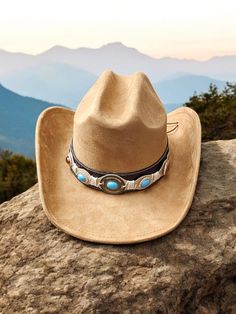 Gorgeous Unisex Cowboy hat Brown Cowgirl Hat, Best Cowboy Hats, Cowboy Hats For Women, Rodeo Style, Hat Fedora, Rodeo Fashion, Cowgirl Hat, Cowgirl Hats, Cowboy Hat