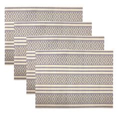 six pieces of blue and white place mats