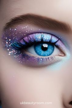 30 Best Smokey Eye Makeup Looks for Blue Eyes Makeup Products List, Turquoise Eyeshadow, Gorgeous Eye Makeup, Lilac Eyeshadow, Everyday Eyeshadow, Smokey Eye Makeup Look, Makeup Looks For Blue Eyes, Purple Smokey Eye, Lip Gloss Shades