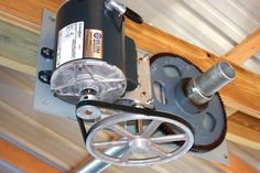 an electric motor is mounted on the ceiling