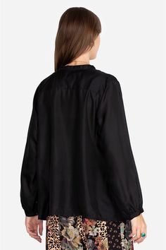 The soft silk fabrication and timeless silhouette of our Shaki Blouse make it seamlessly comfortable, while chic button-up details and the tunic-style silhouette add a touch of boho flair. You're sure to love the ethereal elegance of this dreamy top. Pair with your favorite denim or leggings and sandals or flats for a chic, laid-back look.• Silk• V-Neck• Model height: 5'11"• Measurements for size medium: Length- 28 1/2", Bust- 44 1/2"• Care Instructions: Dry clean only. Leggings And Sandals, Blouse Sale, Tunic Styles, Silk Blouse, Model Height, Long Sleeve Blouse, Button Up, Leggings, Size Medium