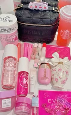 Preppy Ideas, Makeup Beauty Room, Vanity Inspo, Dream Vanity, Preppy Inspiration, Makeup Artist Logo, Sephora Skin Care, Preppy Things, Pink Lifestyle