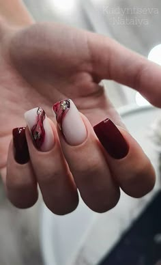 48 Most Beautiful Nail Designs to Inspire You – Gradient Dark Nail Designs, Deep Red Nails, Milky Nails, Dark Nails, Glam Nails, Beautiful Nail Designs, Neutral Nails, Short Acrylic Nails