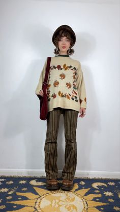 Artzy Outfits, Grandma Pants Outfit, Earth Tone Winter Outfit, Grandma Core Aesthetic Outfits, Eclectic Teacher Outfits, Fall Maximalism Outfit, Artsy Sweater Outfits, Eccentric Outfits Aesthetic, Teachercore Outfits