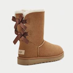 Ugg Bailey Bow Boot In Chestnut Size 8 Worn Once, Like New. Bow Ugg, Ugg Bailey Bow, Wishlist Ideas, Bailey Bow Uggs, Bow Boots, Shoes Ugg, Ugg Bailey, Boots Ugg, Bailey Bow