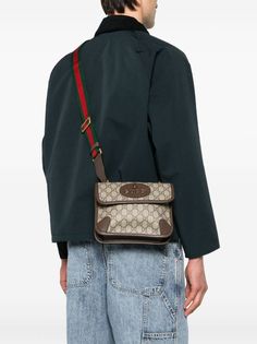 Gucci Small Neo Vintage Messenger Bag - Farfetch Gucci Messenger Bags, Vintage Messenger Bag, Small Messenger Bag, Gucci Leather, Brown Bags, Small Crossbody Bag, Black Cross Body Bag, Beige Brown, Flap Pocket