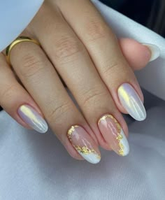 Almond Nails With Gold Foil, White Gold Nails Design, Nails Designer, Chrome Nails Designs, Tropical Nails, Wedding Nails Design, Bride Nails, Classy Nails