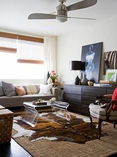 the living room is clean and ready for us to use in its new owner's home