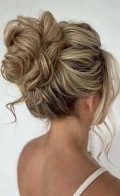 Guest Hairstyles, High Bun Hairstyles, Dance Hair, Wedding Bun Hairstyles, Bridesmaids Hair