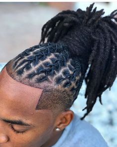 Ponytail Locs, Locks Styles, Short Dreadlocks Styles, Dread Hairstyles For Men, Dreadlock Hairstyles For Men, Short Locs Hairstyles, Dreadlock Style, Dreadlock Styles