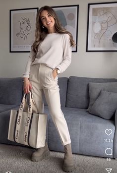 Versatile Beige Office Bag, Chic Beige Office Bags, Casual Cream Office Bags, Chic Beige Baguette Bag For Office, Classic Beige Office Bags, Office Administrator Outfits, Business Casual Womens Fashion, Fashion Jumpsuits, Jumpsuit Costume