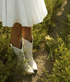 Cassidy and Marcella in @theroofersgranddaughter 💐 Photo Idea Aesthetic, Boots Aesthetic, Boots Photo, Senior Szn, Western Photoshoot, Idea Aesthetic, Country Aesthetic