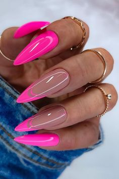 Stilleto Nails Mid Length, Triangle Nail Tips, Trendy Neon Nails, Nude Stiletto Nail Designs, Stilleto Nails Designs Summer, Stiletto Nails Designs Summer, Neon Nail Ideas Summer, Pointy Nail Designs, Summer Stiletto Nails