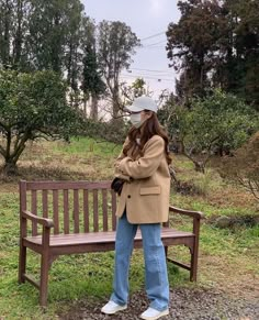 Taiwan Winter Outfit, Oversized Blazers, Blazer Outfits Casual, Beige Outfit, Winter Fashion Outfits Casual, Trends For 2024, Crisp Autumn