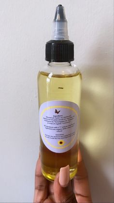 "4oz|LIMITED TIME OFFER Our lightweight oil eliminates odor, stimulates hair growth, anti itch & hydrates the hair. With ingredients such as Jojoba oil which is a humectant. It helps provide and seal moisture while getting rid of frizz.  🌻This hair oil can be used on mens beards as well🌻 Ingredients: Almond oil, Castor oil, Jojoba oil, *peppermint oil, *tea tree oil, *eucalyptus oil, *lemongrass oil. *Infusion process of organic *rosemary*   All ingredients with a \"*\" indicate that those ingredients are organic while others are natural. *This bottle is 4oz a $30 value for $25. It comes in a plastic squeeze bottle, perfect applicator for protective styling*." Diy Pre Wash Scalp Oil, Mustard Oil For Hair Growth, Mustard Oil For Hair, Mens Beards, Honey Infused Hair Oil, Adivasi Herbal Hair Oil, Oil Infusion, Anti Itch, Lemongrass Oil