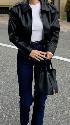 Aya Brea, Dinner Outfit Casual, Spring Inspo, Winter 23, Perfect Closet, Paris Mode, Black Femininity, Office Siren