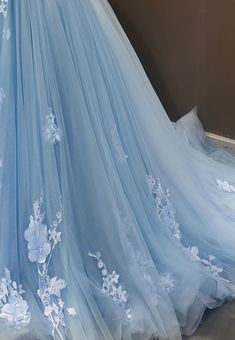 Robe de bal Blue Tulle Long A-line, hors de la robe de soirée épaule
Robe de bal Blue Tulle Long A-line, hors de la robe de soirée épaule Blue Tulle Ball Gown With Fitted Bodice, Blue Tulle Gown For Debutante Ball, Blue Tulle Ball Gown For Prom, Blue Tulle Ball Gown With Sweetheart Neckline, Blue Tulle Evening Dress For Debutante Ball, Blue Tulle Floor-length Ball Gown, Blue Sweetheart Neckline Dress For Debutante Ball, Blue Tulle Gown For Prom Season, Blue Tulle Floor-length Gown