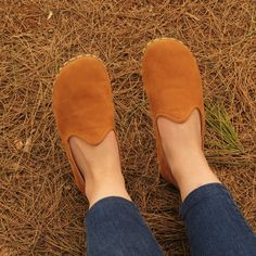 Groundies Shoes, Grounding Shoes, Natural Shoes, Best Barefoot Shoes, Slip On Shoes For Women, Shoe Photography, Shoes Minimalist, Future Board, Barefoot Boots