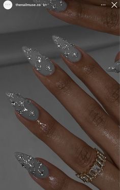 Virgo Inspired Nails, Nail Inspo Rhinestones, Bejeweled Nails, Paznokcie Hello Kitty, Kutek Disney, Amazing Nails, Girly Acrylic Nails, Makijaż Smokey Eye