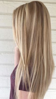 Honey Blonde Hair With Balayage, Dorty Blonde Hair With Blonde Highlights, Golden Blonde With Root Shadow, Dark Blond Hilights, Blonde Highlights On Fair Skin, Sun Kiss Blonde Hair, Dark Blonde Hair With Light Highlights, Highlights On Ash Blonde Hair, Blonde Melir Hair