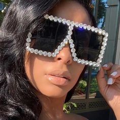 So Icy rhinestone shades Sunglasses For Your Face Shape, Bling Sunglasses, Casual Sunglasses, Big Sunglasses, Rhinestone Sunglasses, Sunglasses Women Oversized, Sunglasses Women Designer, Uv Sunglasses, Style Noir