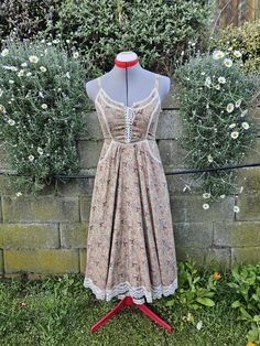 Offering this rare deer print Gunne sax sundress up for sale, perfect for summer.  The dress is in beautiful condition with no flaws to note, the fabric is vibrant and crisp. Labled size 5 Measurements are taken flat fully laced Bust fits up to 31"  Waist fits upto 25" waist Sholder to hem 43.5" Sax Dress, Gunne Sax Dress, Deer Print, Gunne Sax, Dress Clothes For Women, Sundress, Favorite Outfit, New Zealand, The Dress