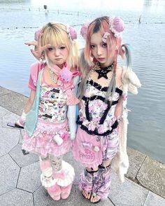 Decora Harajuku, Japanese Fashion Trends, Gyaru Fashion, Estilo Punk, Grunge Goth