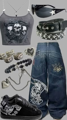 #nirvana #grunge #bands Summer Outfits Y2k Grunge, Emo Concert Outfit Punk Rock, Emo Y2k Outfits, Grunge Outfits Summer, Metal Outfits, 90s Grunge Fashion, Styl Grunge, Street Style Outfits Casual, Trashy Outfits