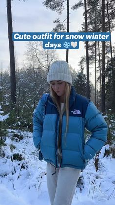 Ig:@_vianna_ Outfit For Snow, Snow Winter, Winter Days, Cute Outfit, Winter Day, The North Face, Winter Jackets, Cute Outfits, Blue