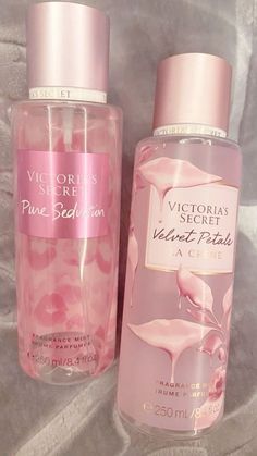 Perfume Aesthetic Victoria Secret, Good Perfume Scents, Perfumes And Body Sprays, Rose Body Products, Victoria’s Secret Perfume Aesthetic, Vs Perfume Aesthetic, Cute Girly Things To Buy, Soft Smelling Perfume, Best Body Mists