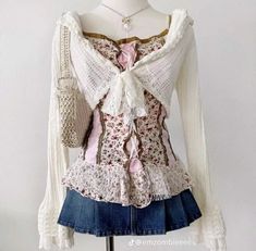 Lace Up Corset, Floral Cami, Dream Clothes, Japanese Fashion, Gossip Girl, Cute Fashion