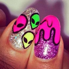 90s Inspired Nails, Alien Nail Art, Sea Punk, Funky Nail Art, Inspired Nails, I Love Nails