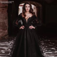 Lakshmigown Black Dress Women Puffy Long Sleeve Wedding Gowns 2022 Vestido Longo Festa Sweetheart Beaded Gothic Bridal Dresses Samhain Wedding, Alternative Wedding Gown, Vestido Convertible, Gothic Dresses, Tulle Neckline, Tulle Embroidery, Long Sleeve Wedding Gowns, Chic Gowns, Convertible Dress