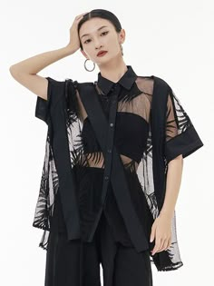 Stylish Loose Half Sleeves Buttoned Mesh Hollow See-Through Blouses & Shirts Tops WHITE-One_size Splendour In The Grass Outfit, Tulle Top, Half Shirts, Loose Fit Shirts, Half Sleeve Shirts, Mode Inspiration, Lapel Collar, Black Blouse, Half Sleeves