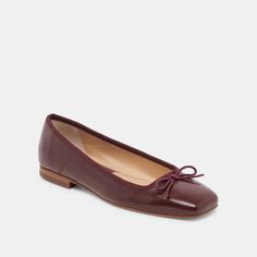 Anisa Ballet Flats | Cranberry Crinkle Patent Flats by Dolce Vita Rich Girl Fashion, Ballet Flats Outfit, Red Ballet Flats, Pointed Ballet Flats, Flats Outfit, Comfortable Flats, Rich Girl, Shoes Shoes, Elevate Your Style