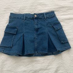 Blue Jean Skirt, With Cargo Pockets, Brand New, Never Worn, From Windsor, Size Small Trendy Blue Pleated Denim Skirt, Casual High-waist Blue Skirt, Trendy Pleated Blue Bottoms, Trendy Blue Skirt With Pockets, Trendy Blue Pleated Bottoms, Casual Blue Pleated Skort, Trendy Blue Pleated Skort, Blue Pleated Mini Denim Skirt, Blue Mini Skirt With Pockets For Spring