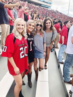 Texas Tech football gameday outfit #gameday #football #outfit #gamedayoutfit Texas Tech Game Day Outfit, Tech Game Day Outfit, Texas Tech Game Day, Football Gameday Outfit, Texas Tech Football, Football Outfit, College Things