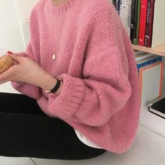 Womens Winter Sweaters, Women Sweaters Winter, Womens Winter, Women Sweater, Collars For Women, Mode Inspo, Loose Sweater, 가을 패션, Looks Style