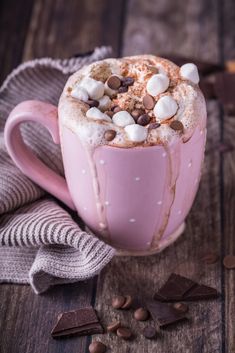 hot chocolate with marshmallows in a pink mug