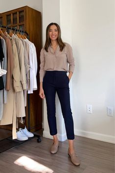 Ankle Heels Outfit, Summer Internship Outfit, Workwear Inspiration, Buisness Casual, Interview Outfits, Smart Casual Work Outfit, Loafers Outfit, Summer Internship