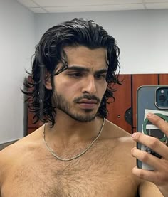 Trending Hairstyles For Men, Project 2025, Mens Hairstyles With Beard, Men Haircut Curly Hair, Wavy Hair Men, Corte De Cabelo Masculino, Guys Clothing Styles, Gender Envy, Aesthetic Boy