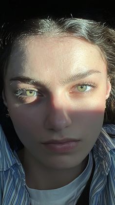 Eye Color Chart, Curly Hair Fade, Beautiful Eyes Color, Girl With Green Eyes, Most Beautiful Eyes, Aesthetic Eyes, Stunning Eyes, Gorgeous Eyes