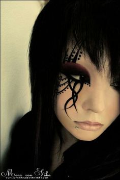 . Cyberpunk Makeup, Art Cyberpunk, Kei Visual, Post Apocalyptic Fashion, Apocalyptic Fashion, Theatrical Makeup, Special Effects Makeup, Edgy Makeup, Gothic Makeup