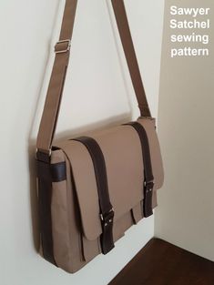 Messenger Bag Patterns, Diy Messenger Bag, Messanger Bag, Bag Names, Modern Bag, Bags Aesthetic, Bag Patterns To Sew, Perfect Bag