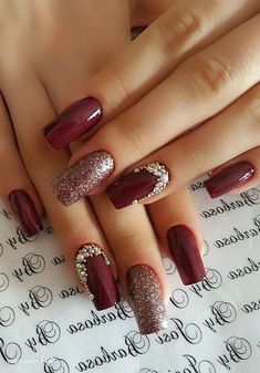 Maroon Nail Art Designs, Engagement Nail Art, Maroon Nail Art, Maroon Nail, Quick Nail Art