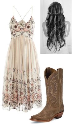 Spring Outfit Wedding Dresses With Boots, Vetement Hippie Chic, Vestidos Country, Dresses With Boots, Wedding Dress Tea Length, Dress And Cowboy Boots, Country Style Wedding Dresses, Country Style Wedding, Mode Hippie