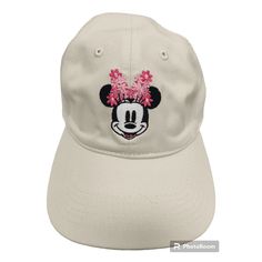 Give the perfect gift to the Minnie Mouse fan in your life with our Disney Minnie Mouse adjustable dad hat. Featuring a lightweight and durable cotton construction, this golf hat allows for instant comfort when worn, and features a cute image of Minnie Mouse with a flower bow on the front of the baseball hat. This adjustable ball cap features an adjustable buckle closure to allow for easy resizing to accommodate a wide range of men and women's head sizes for adults, and features a curved hat bil Minnie Mouse Outfits, Cute Image, Hat Flower, Golf Hat, Disney Merchandise, Baseball Hat, Dad Hat, Ball Cap, Cloth Bags