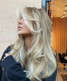 Bright Blonde Hair, Light Blonde Hair, Long Blonde, Long Blonde Hair, Hair Inspo Color